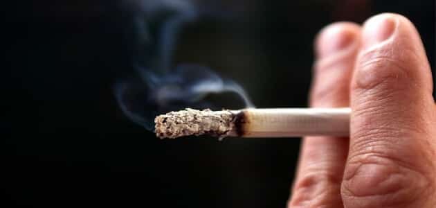 بحث عن التدخين والادمان واضرارهما