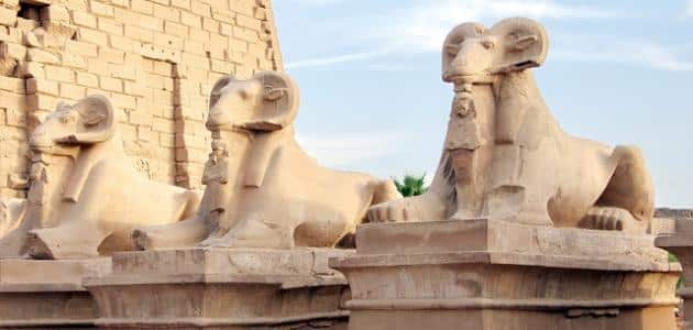 بحث عن العصر البطلمى في مصر بالمراجع doc